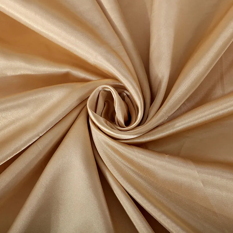 Tait d'oreiller en satin