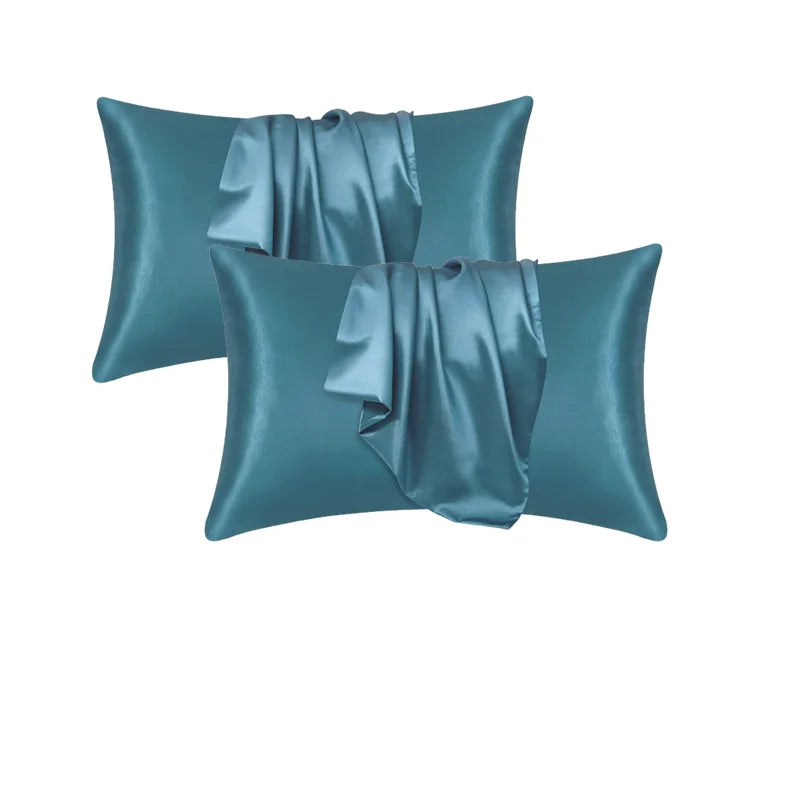Tait d'oreiller en satin