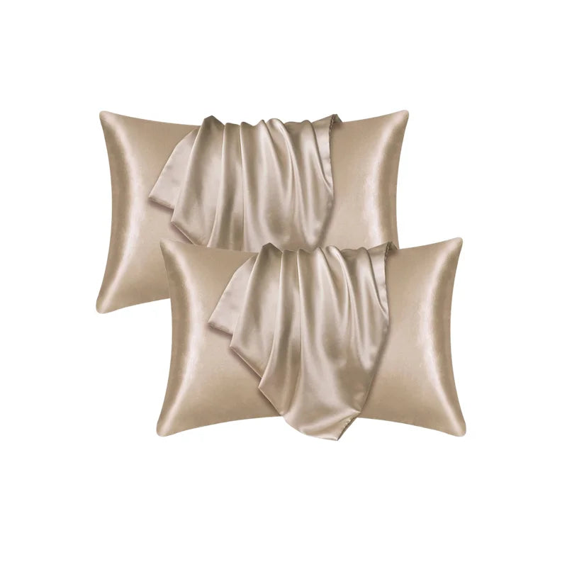 Tait d'oreiller en satin