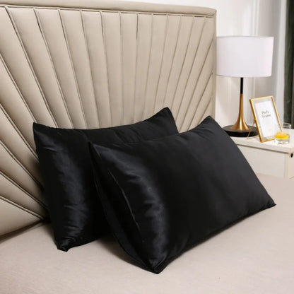Tait d'oreiller en satin